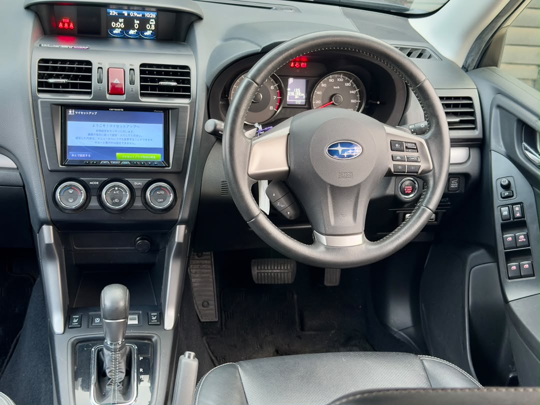 SUBARU FORESTER thumbnail 8